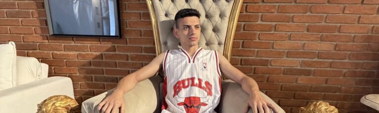 Yuri: Um Sonho Renascente Através da Música