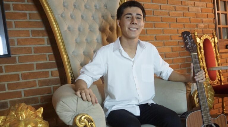 Marcos Ebraim: A Ascensão de um Jovem Talento do Sertanejo