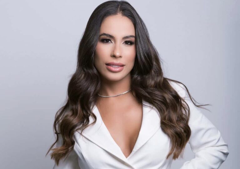 Dra. Bianca Rosa: Reconstrução pós cirúrgica, resgatando histórias e devolvendo autoestima Dra. Bianca Rosa: Reconstrução pós cirúrgica, resgatando histórias e devolvendo autoestima