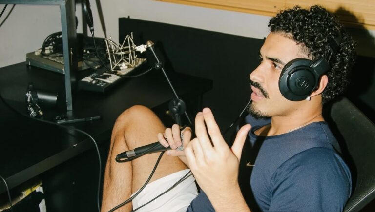 Nilo e MC J Vila em Nova Produção: Clipe “Focada na Academia”